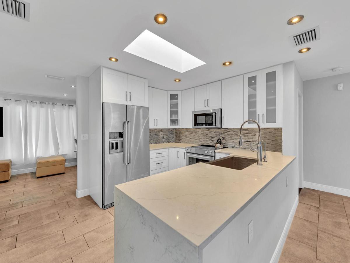 Supervilla - 3Br/2Ba - Pool - Walk To Beach Hollywood Eksteriør bilde