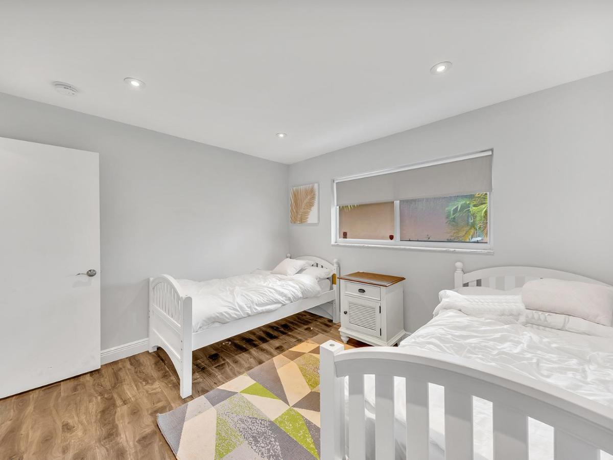 Supervilla - 3Br/2Ba - Pool - Walk To Beach Hollywood Eksteriør bilde