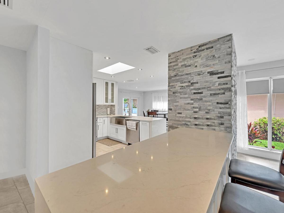 Supervilla - 3Br/2Ba - Pool - Walk To Beach Hollywood Eksteriør bilde